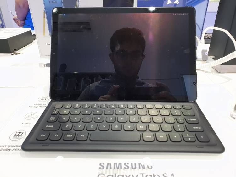 Galaxy Tab S4 | Killer iPad rival from Samsung | Review